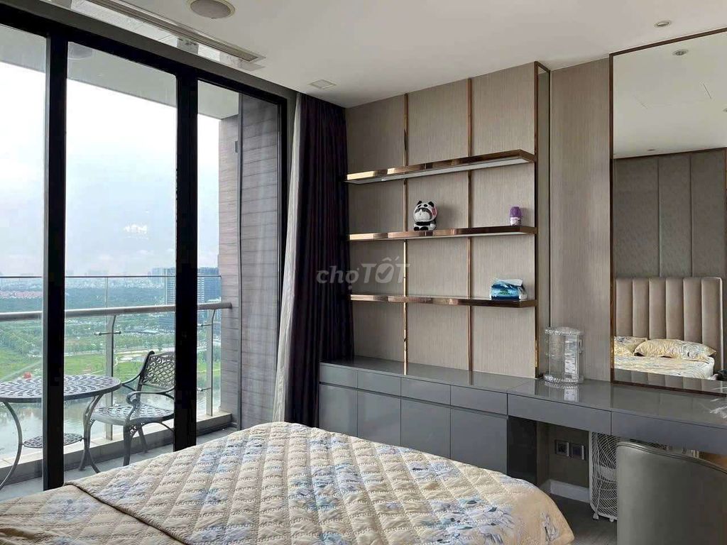 Rent apartment 120 m2 3 o'Haomes Golden River Bedrooms
