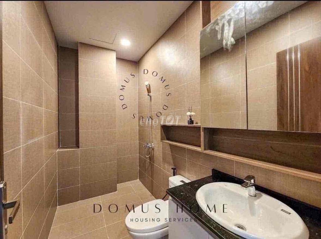 The City Department of Modern Design, right up to Him Lam.