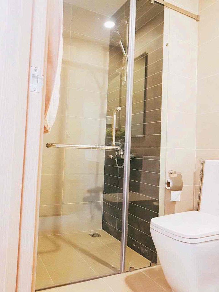 Renting Sunrise CityView District 7h: