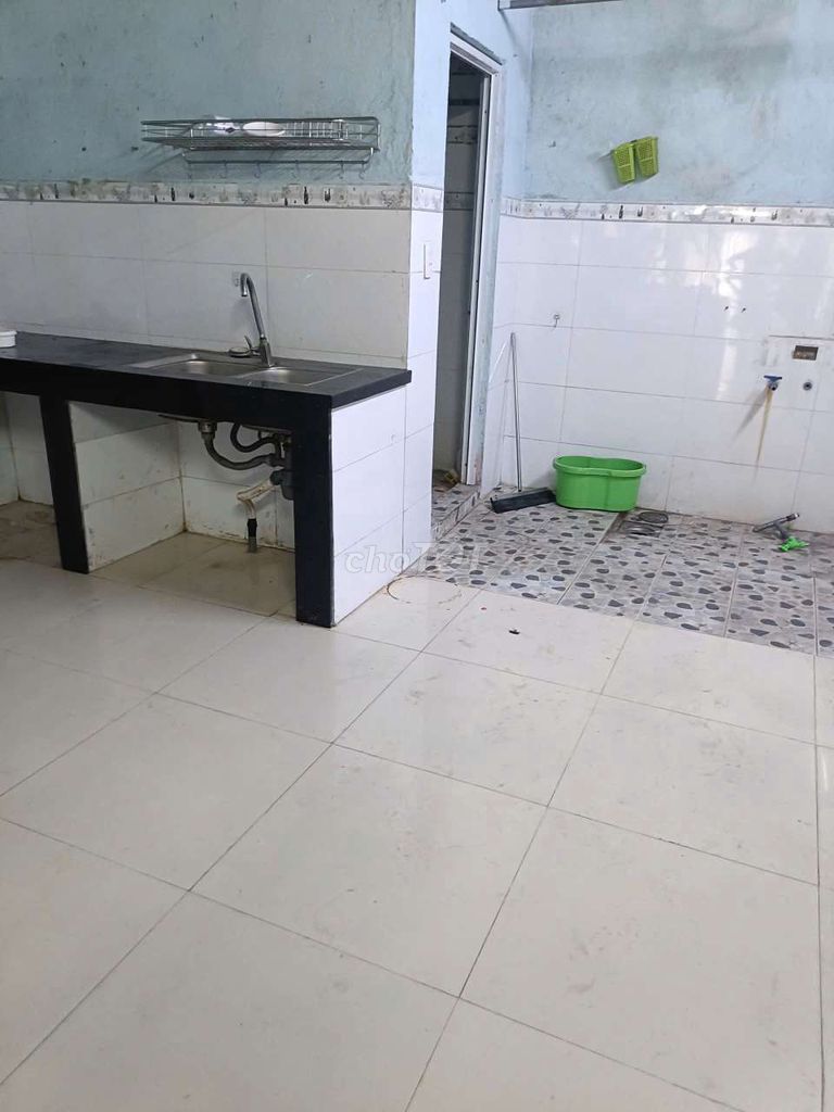for suitable renting for storage