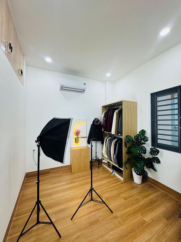 New rented room 100