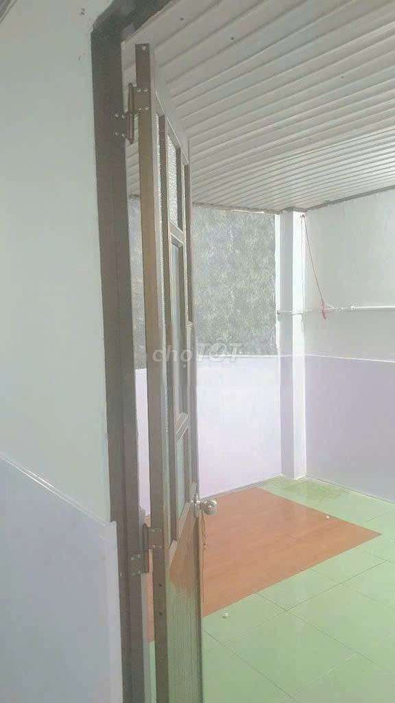 The main building is 4 x 25 1 is equal to 2 bedroom 1 toilet