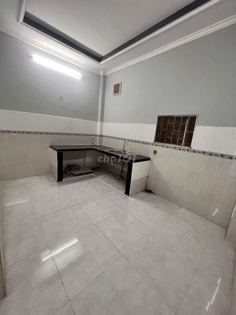 A cheap renter, 184 Lê Đình Cẩn Bình Tân district.