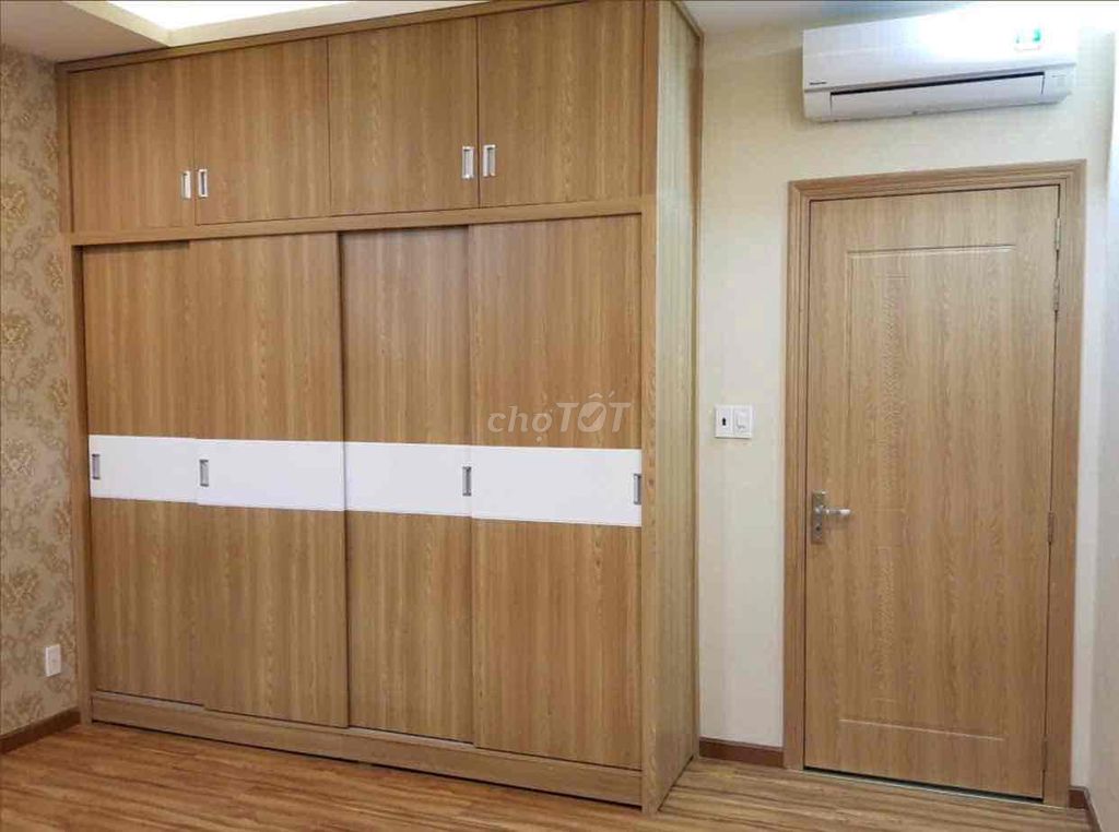 Renting the original house, Thạnh Lộc District 12.