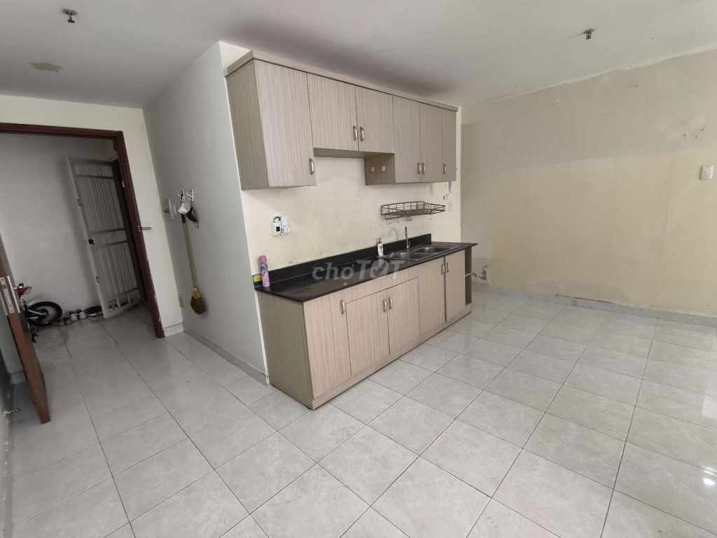 Rent an apartment. One bedroom.
