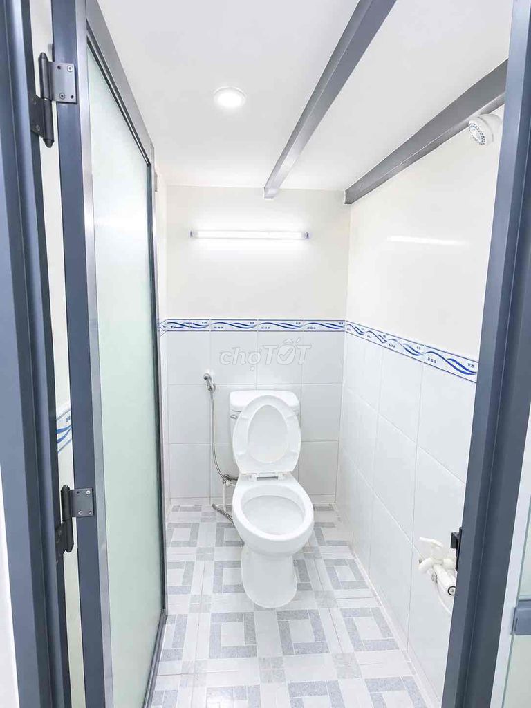 At 2 million kcn Bonchen Tân Tạo, Bình Tân