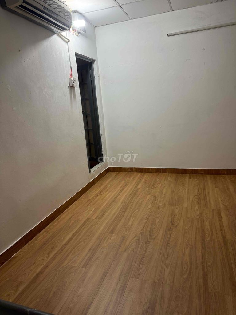 Renty small house for long-term living