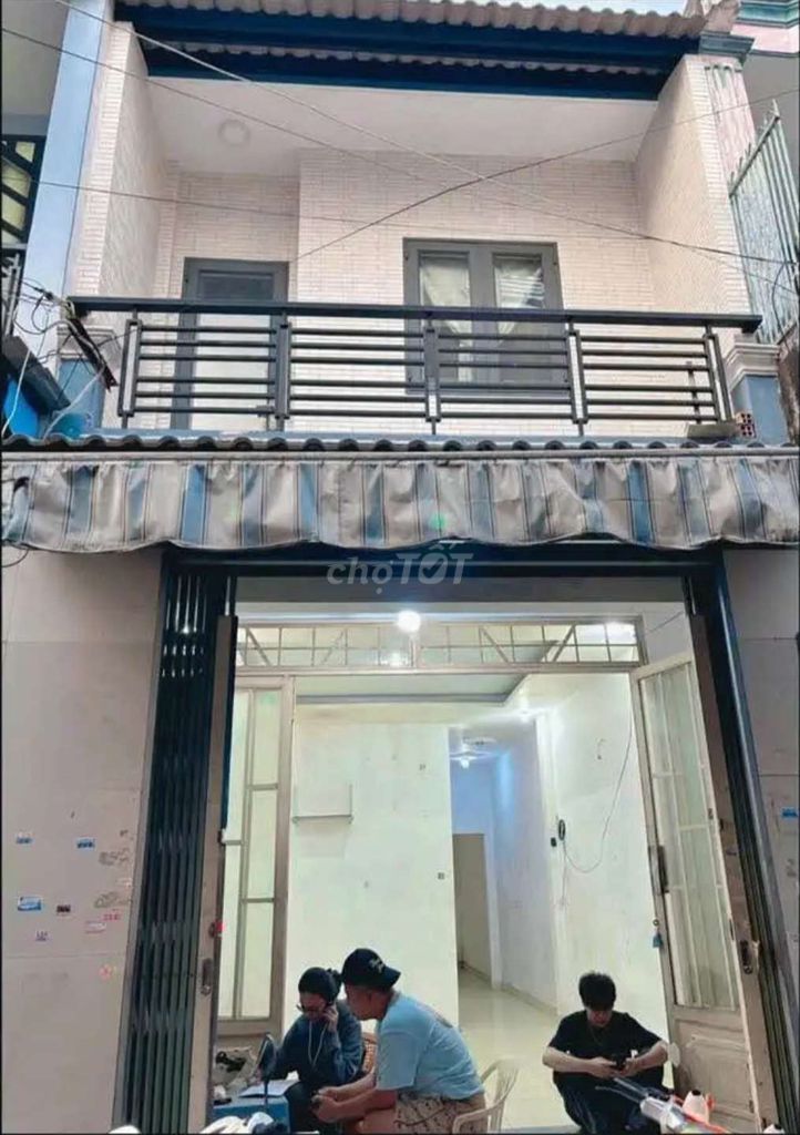 10.5 million x16 meters 1 3 bedroom Lũy Bán Bích for renting Tân Phú County