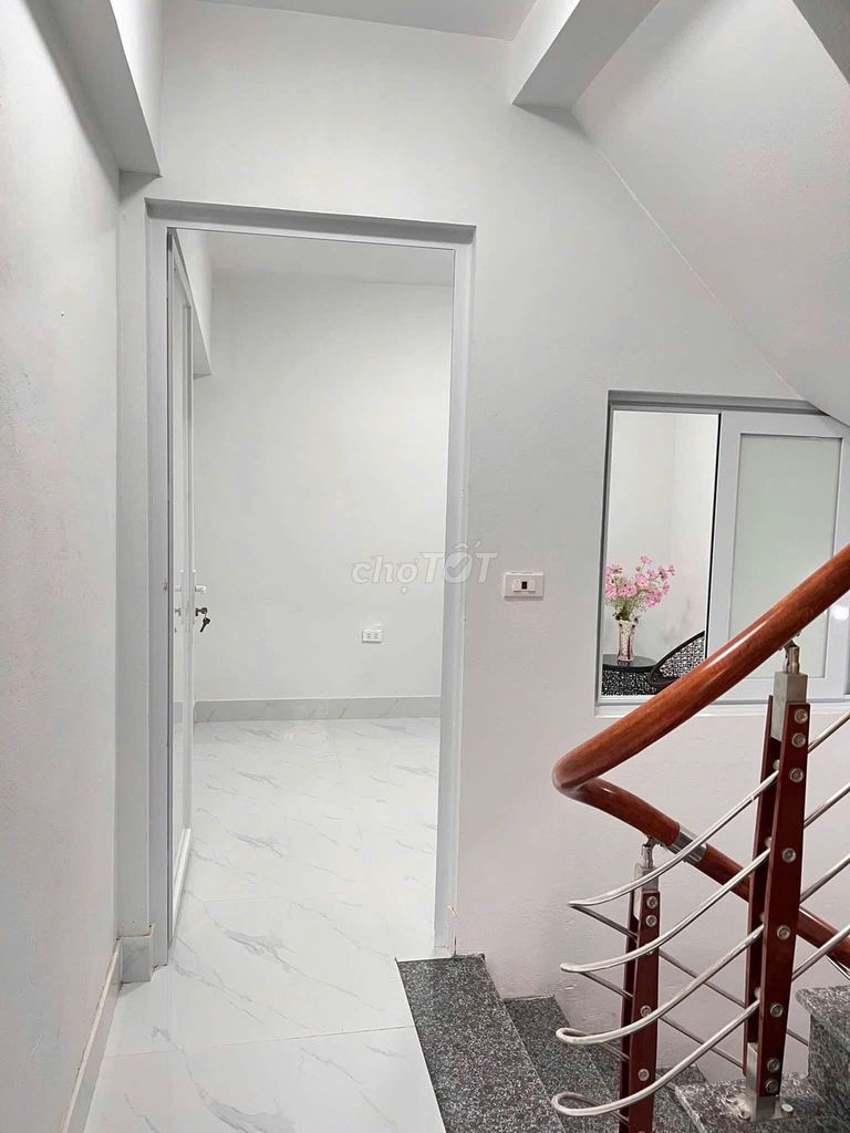 R.Q.q1, Phú Nhuận, 2 bedrooms, Full interior rent 14 million a month