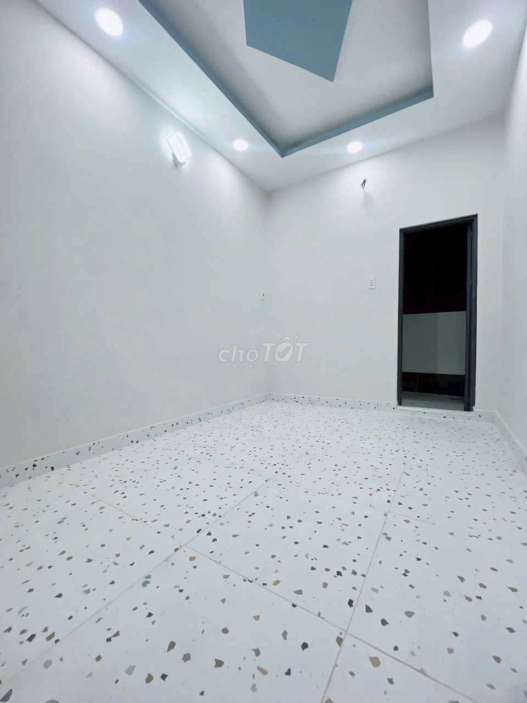 Rent the entire street near lotte mart