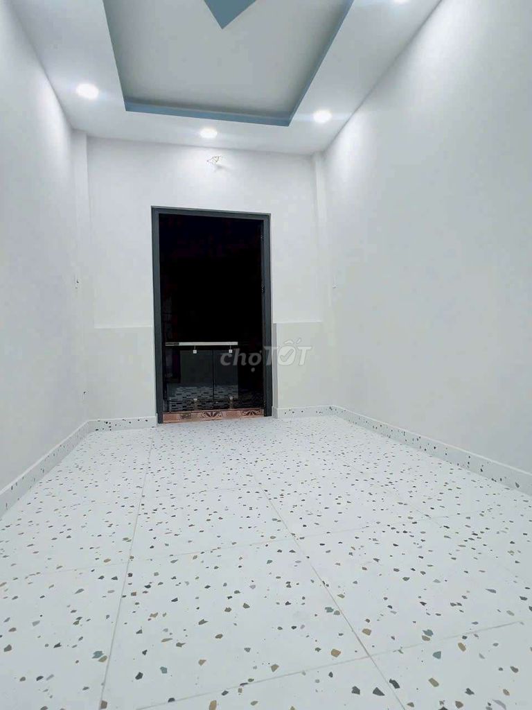 Rent the entire street near lotte mart