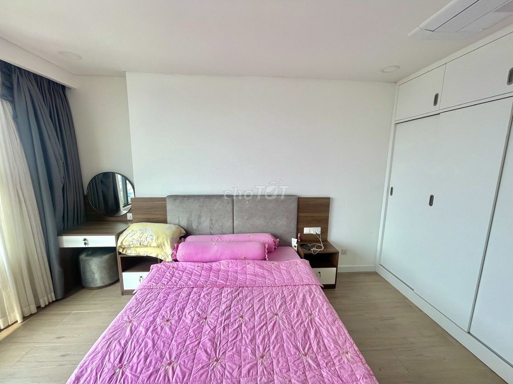 Rent a bedroom.