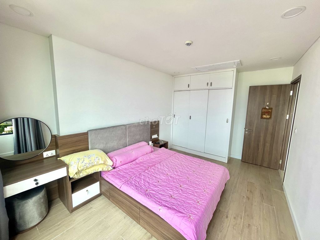 Rent a bedroom.