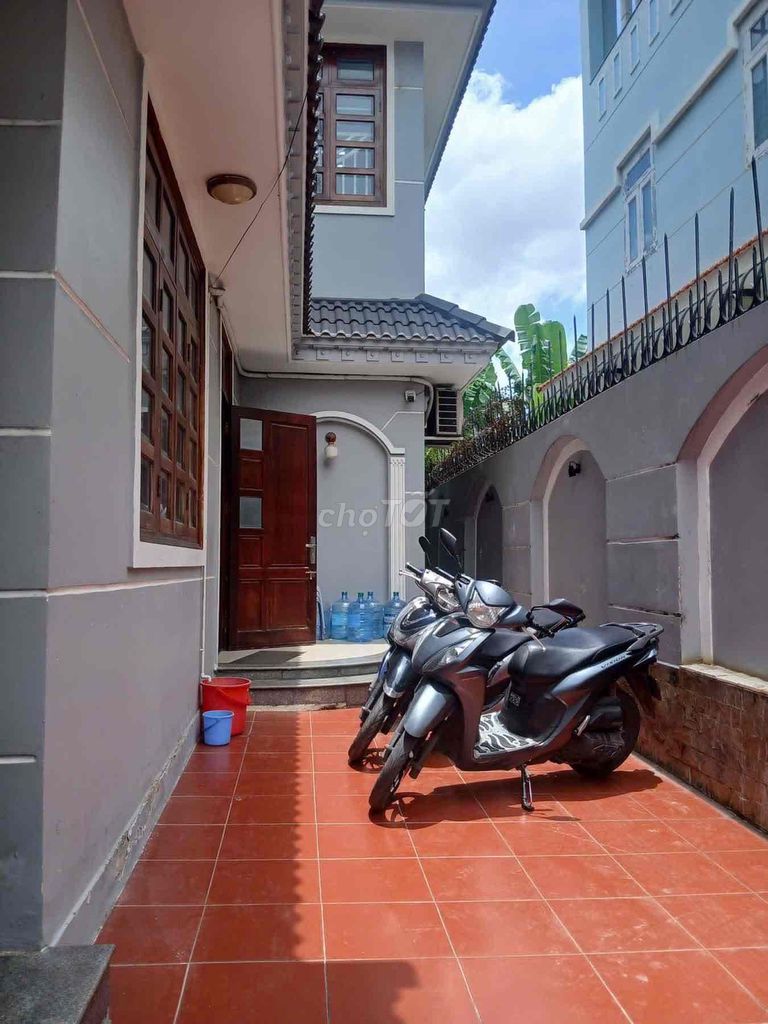 Rendez residence in easteastern District 2 • East Korea,