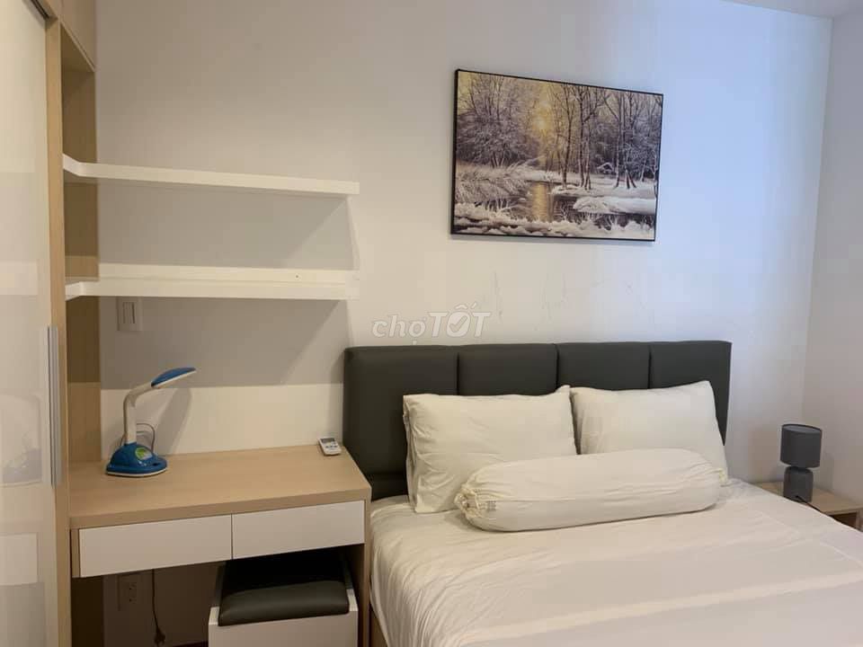 Sky Center Qq180m2 - Beautiful Hall, near the Airport