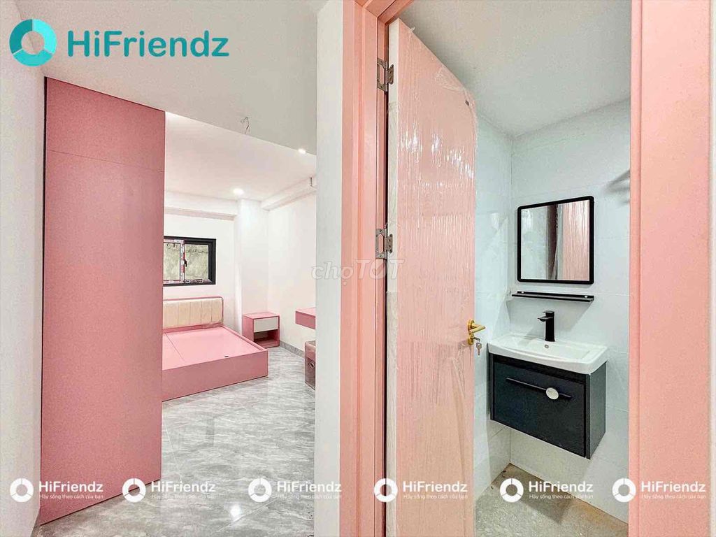 Rent the studio full interior in flower village park