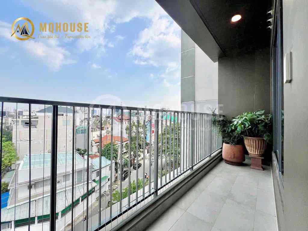 Two senior bedrooms right at Hồ Văn Huê. Phú Nhuận Center.