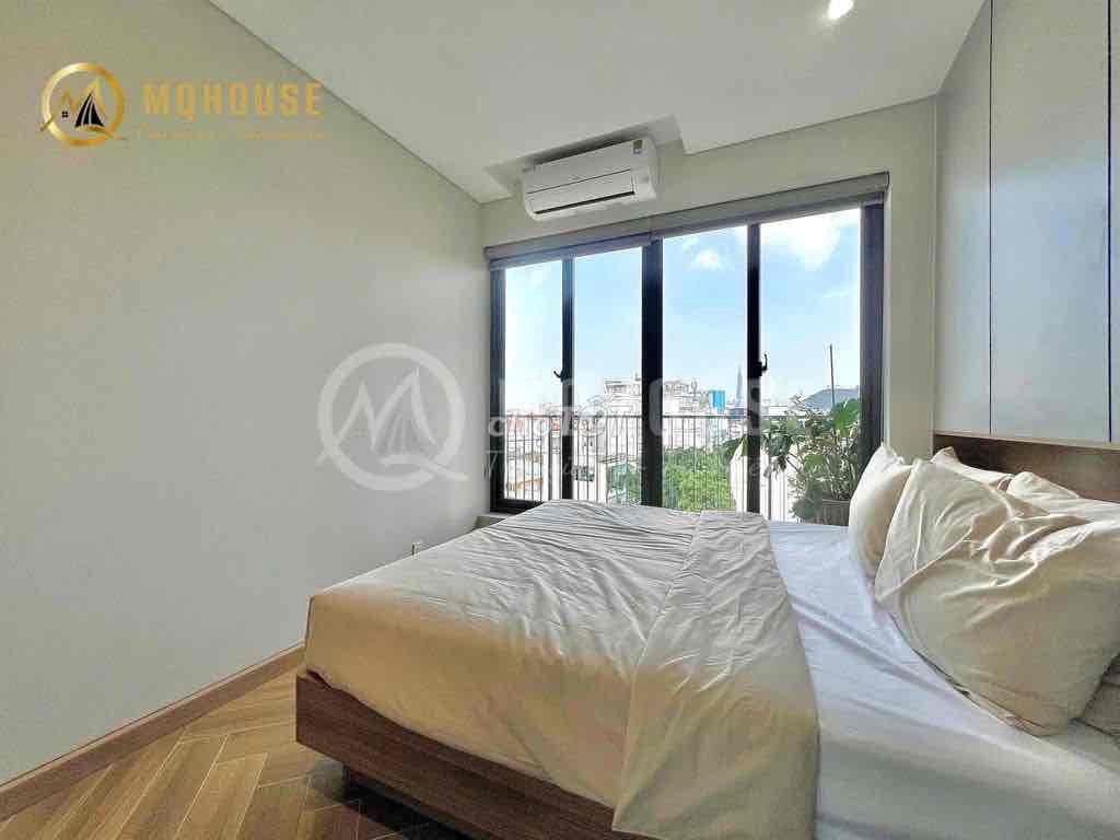 Two senior bedrooms right at Hồ Văn Huê. Phú Nhuận Center.
