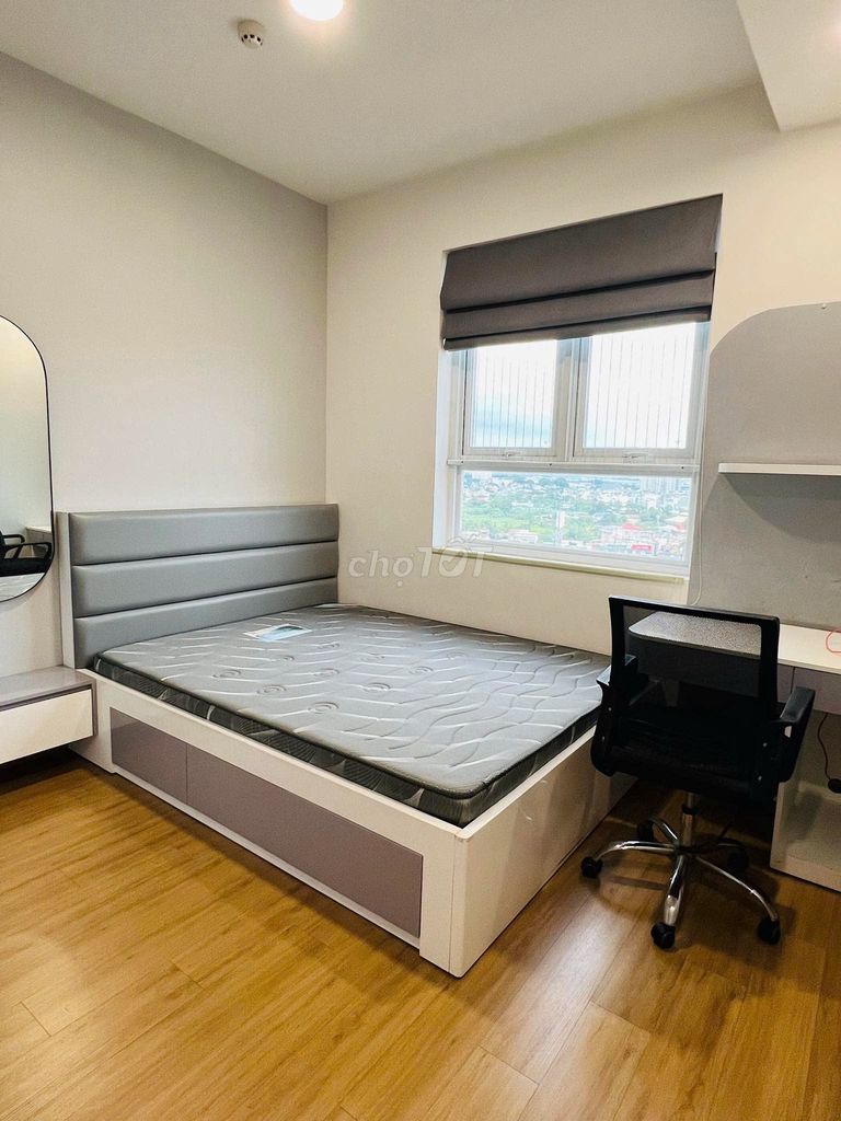 Lavita Charm rents the office 8 million, 3 bedrooms, 15 million nice.