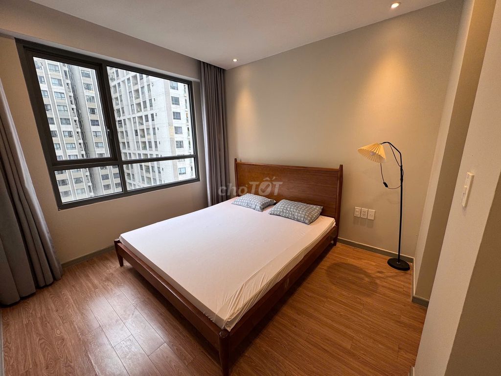 The Gold View apartment three bedroom comfortable.