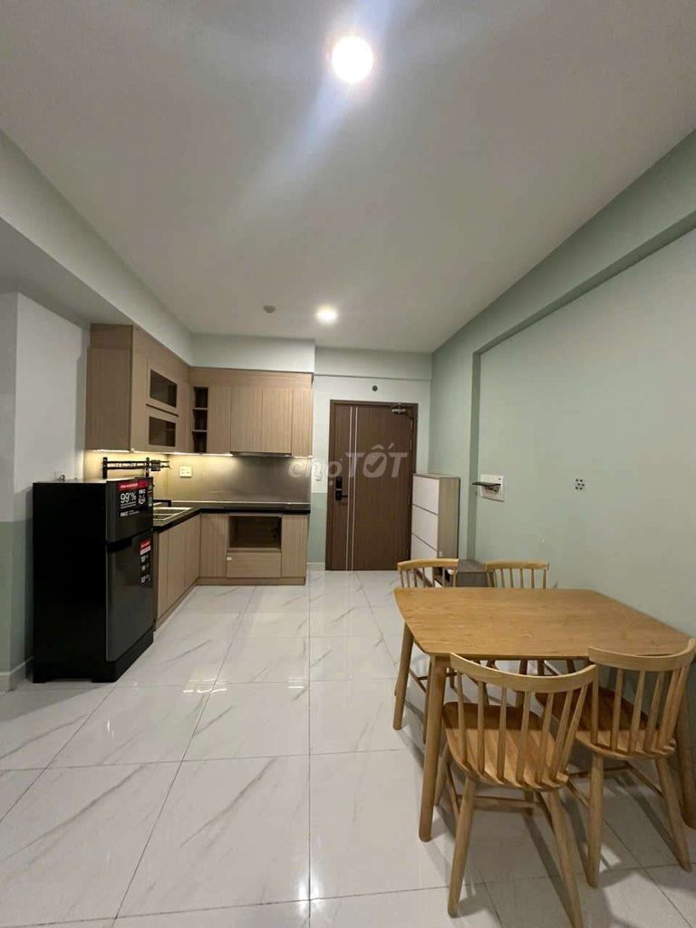 We'll rent a room full of 7kq1 for only 7 million a month
