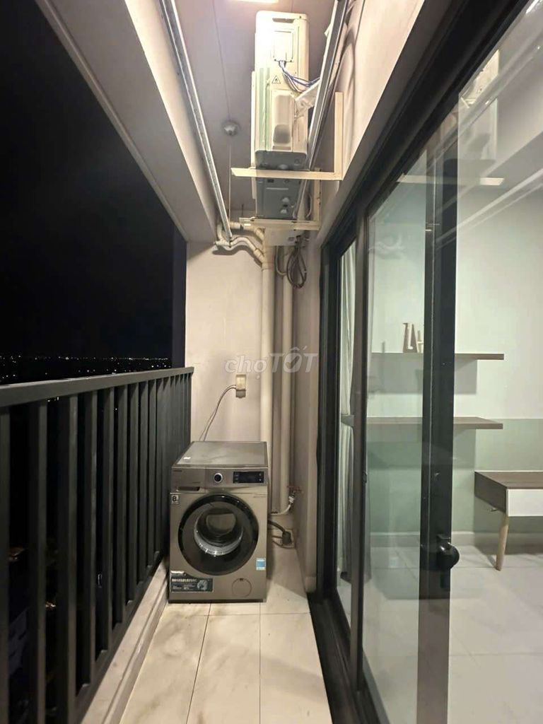 We'll rent a room full of 7kq1 for only 7 million a month