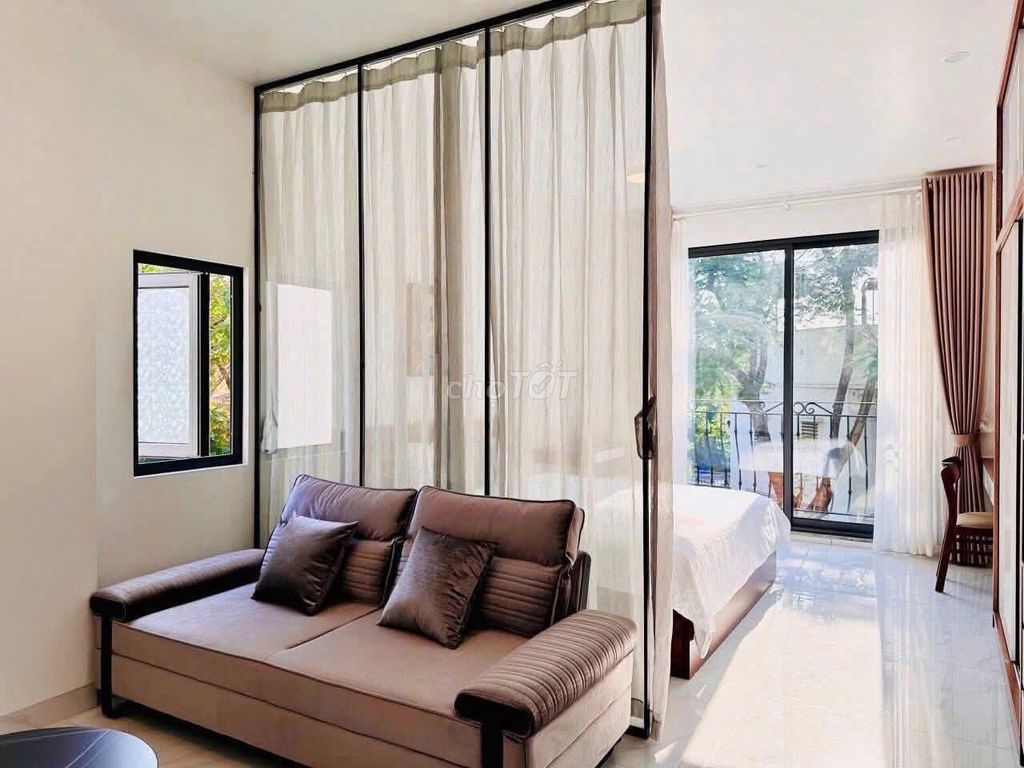 The apartment is a public bedroom Full interior near Nguyễn Văn Hưởng Saigon Bridge