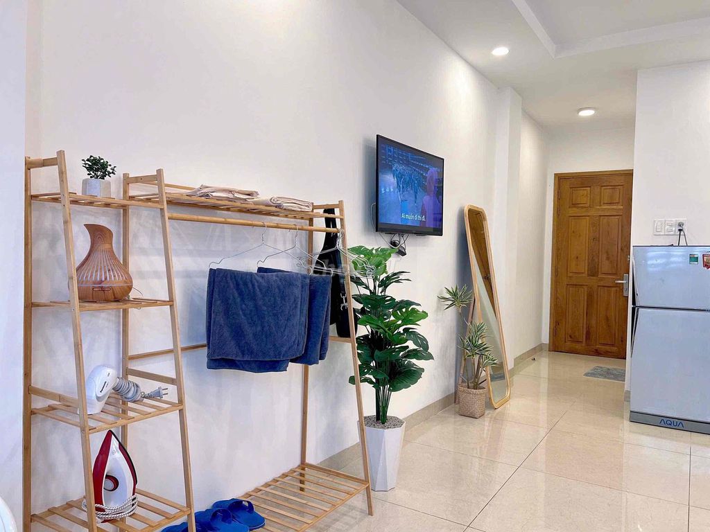 Small apartment 1 bedroom 35 m2 Full near the Democratic Circle