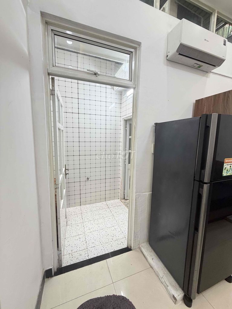 - Rent room. rocket - full interior