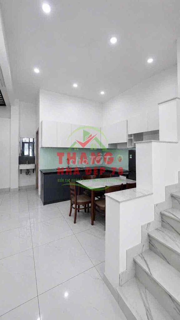 Rent Room Full Seven, three,99 million, 793,28 Spring, District 7
