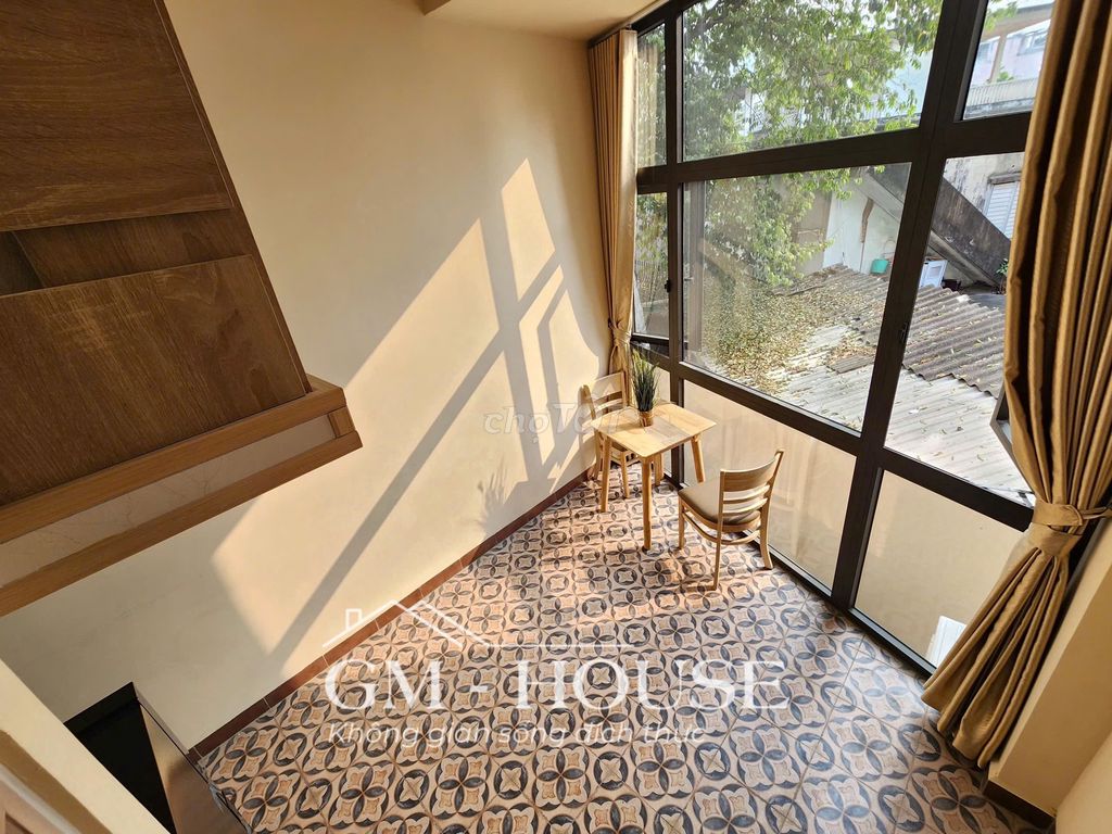 We're renting rooms to a high-security suite that's 100 percent under four.