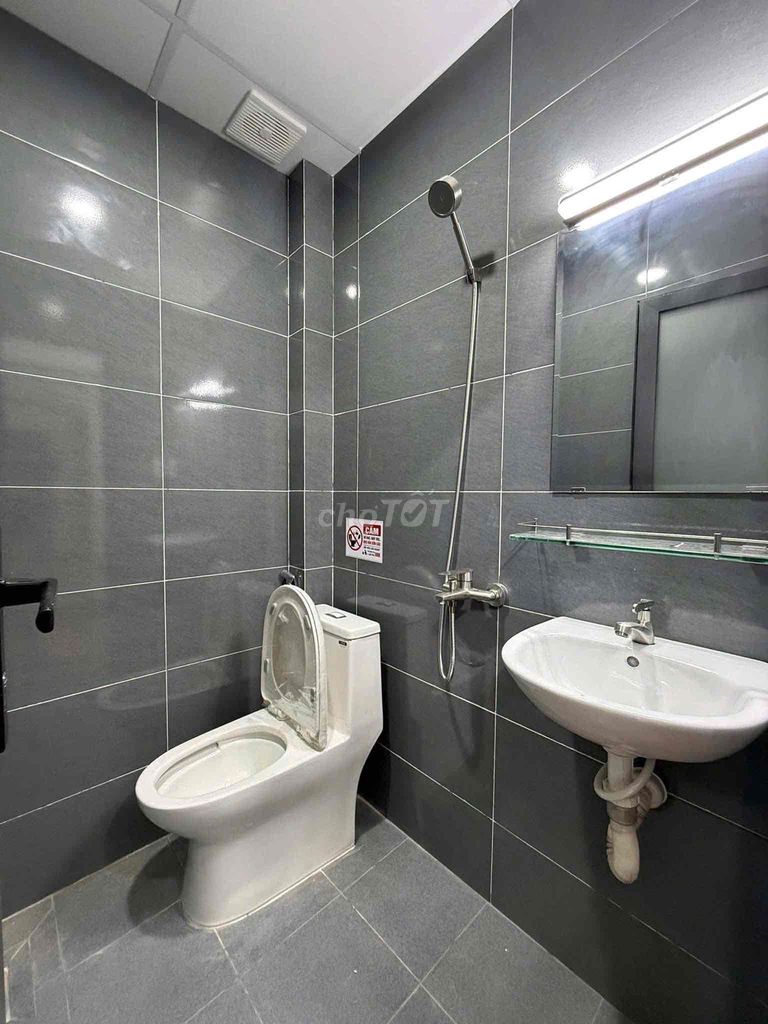 newly built studio - full interior - window - near aeon tp - security
