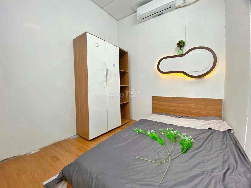 Give him two bedrooms. 55 meters, super open, 5 feet of mud.