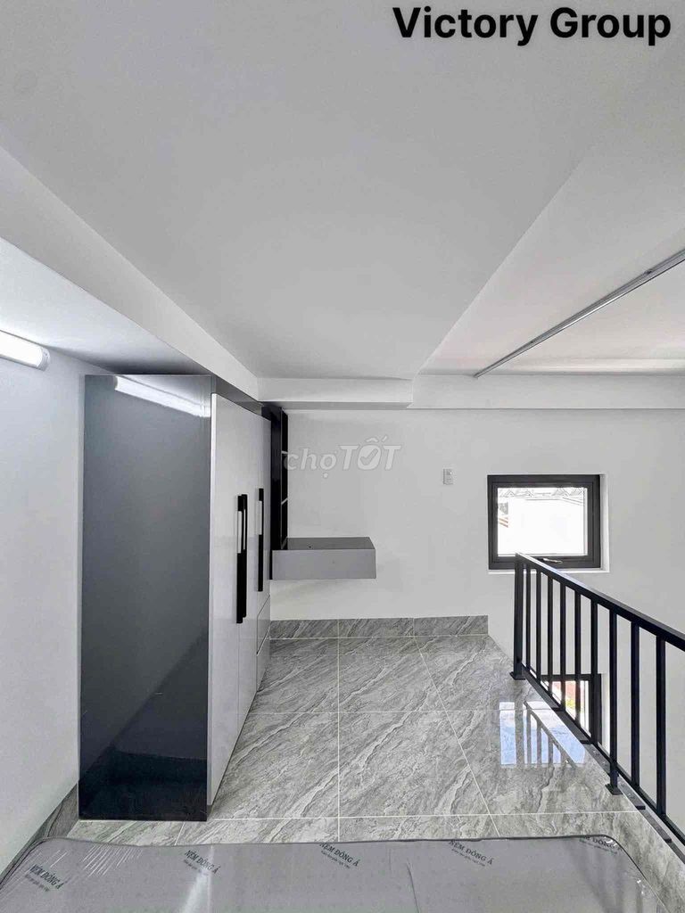 Open new project on Lê Văn Việt.