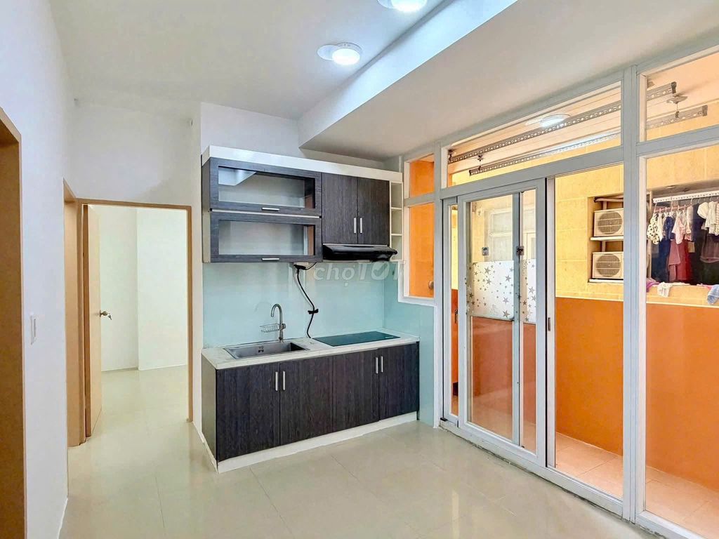 Rent a golden apartment - full interior