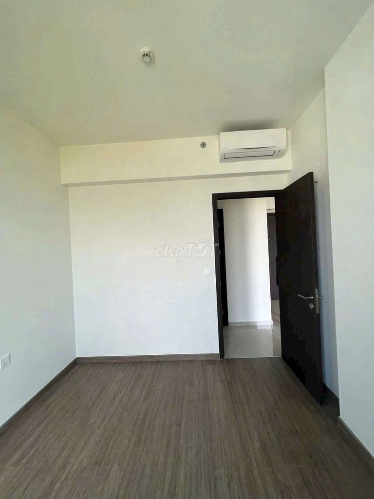 Rent the two Celesta Rise 85m2 bedrooms and the furniture and the stuff.