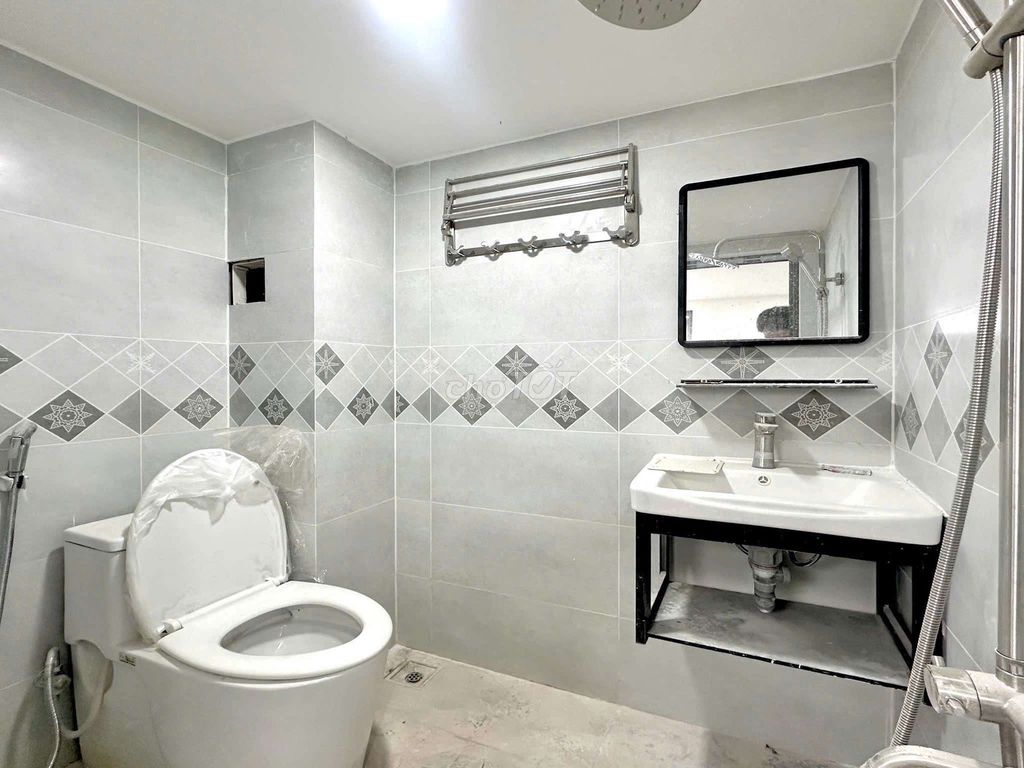 Renting rooms from 3 million.4 million.5.