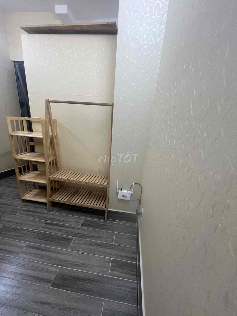 Room, clean, nice, turn to District 4