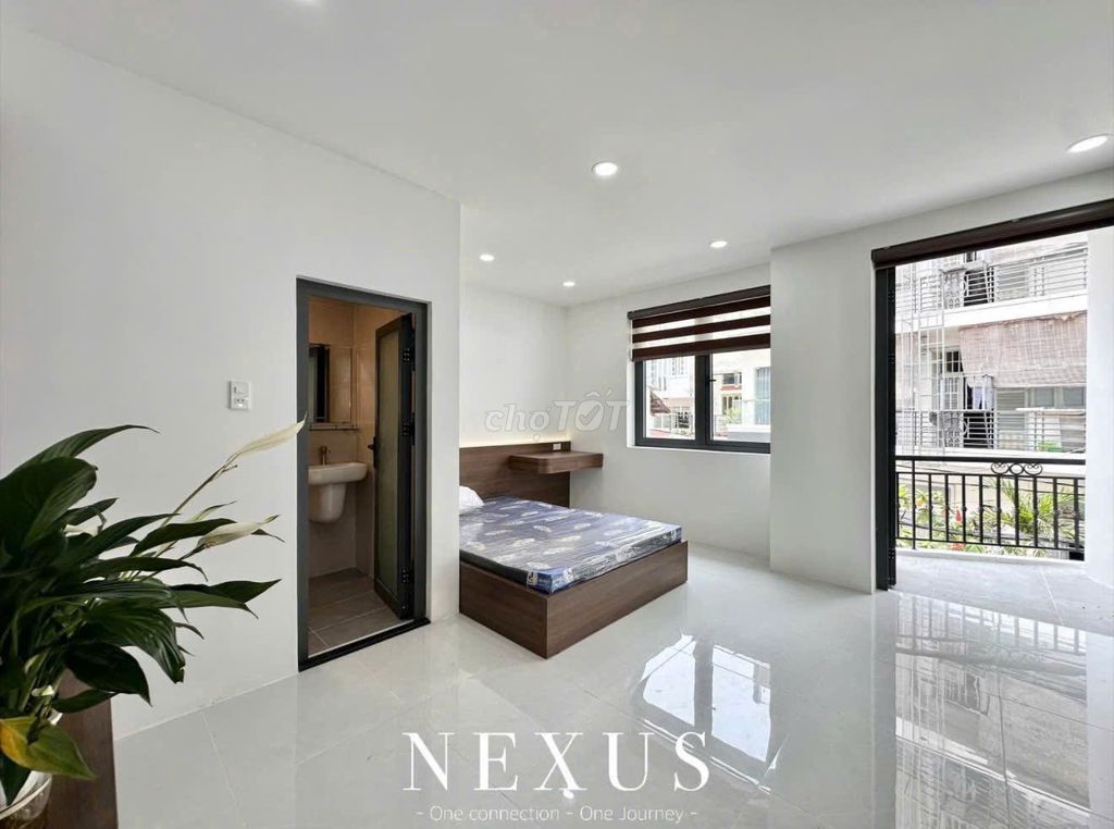 Rent a balcony studio-- Gò Vấp Center.