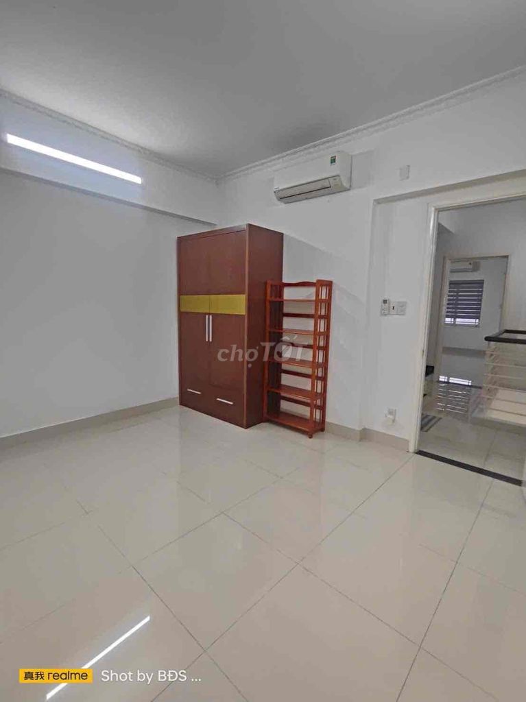 House 1 .1 .3 3rd floor bedroom 2 with SNI qI13 hbp 11 million