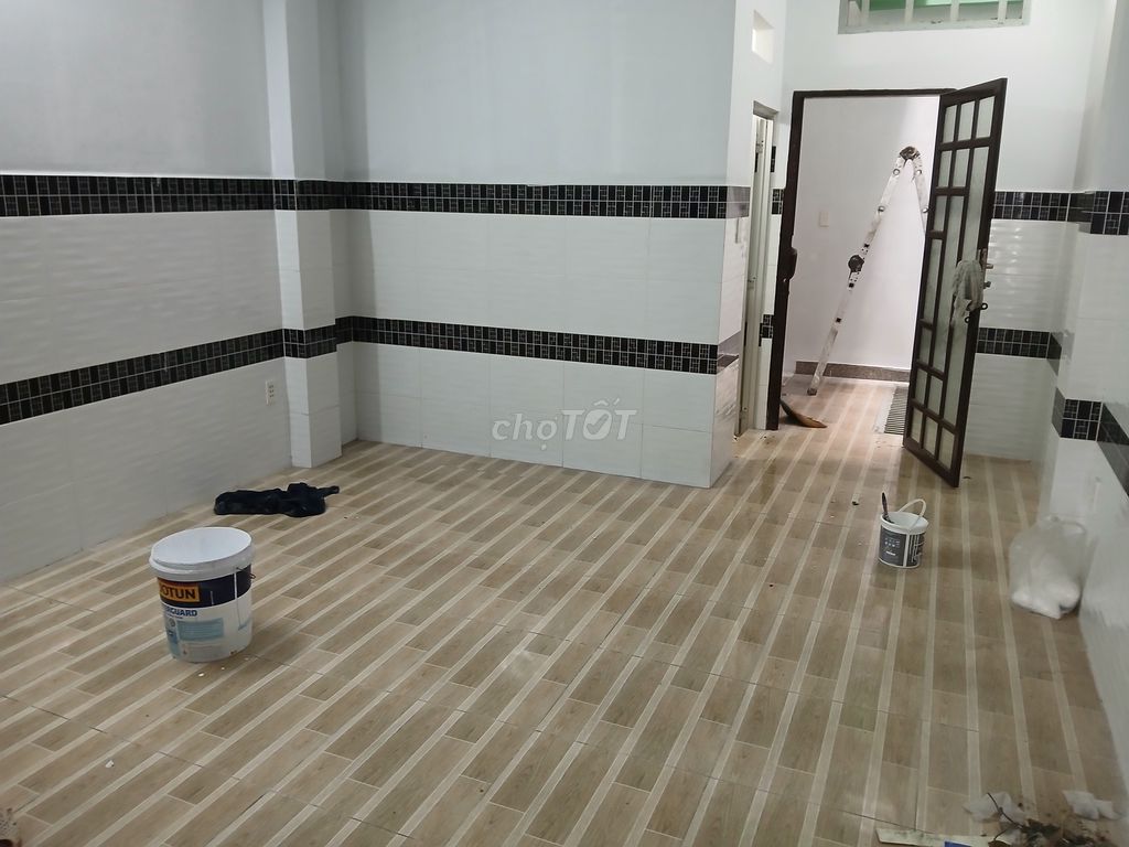 Rent the entire apartment. Two floors of Lê Văn Thọ, Gò Vấp.8 million a month.