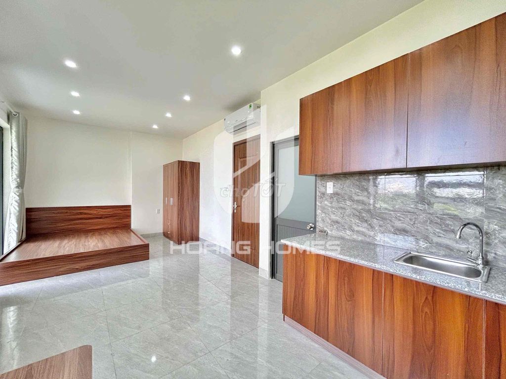Rent Cát Lái apartment.