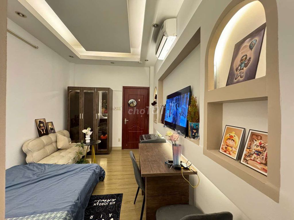The apartment is one of those bedrooms right in lê văn sỹ.