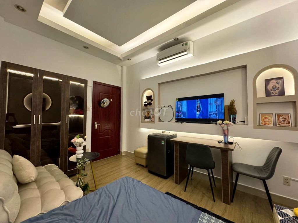 The apartment is one of those bedrooms right in lê văn sỹ.