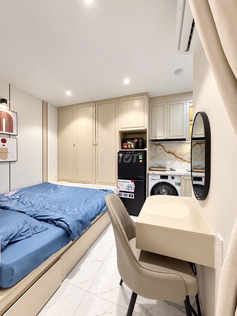 Rented the modern Tân Bình apartment with an interior window