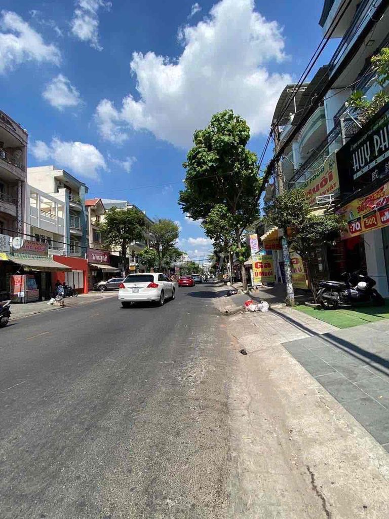 Rent a 1kd Street số 1, Fire Arrow, 4 x20 meters, 3/5 plates.