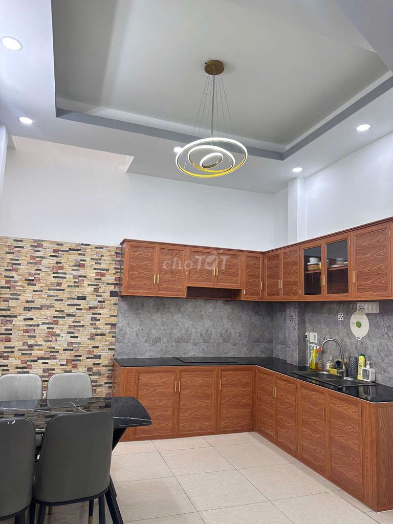 Rent 38 Ao Đôi, Bình Tân, 14 million, 3 bedrooms, full interior.