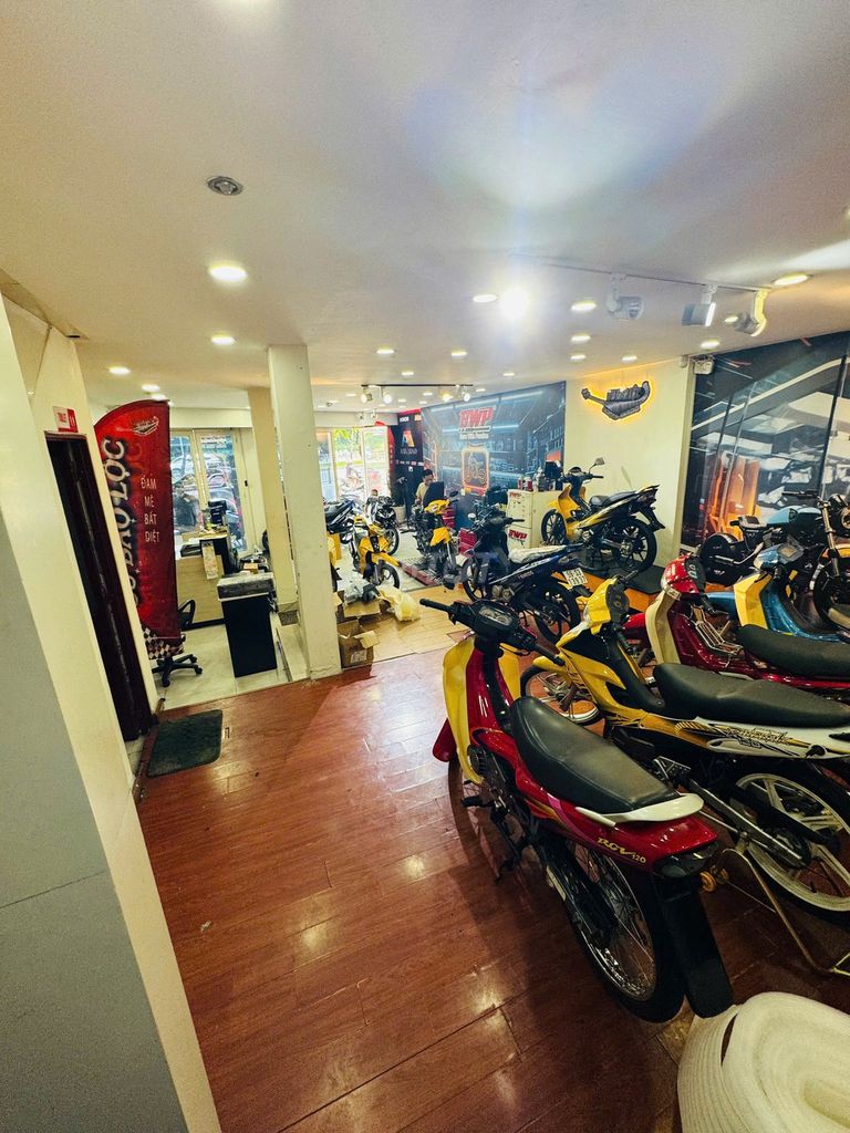 Rent one Kinh Dương Vương, 204 12, District 6, 40 million.