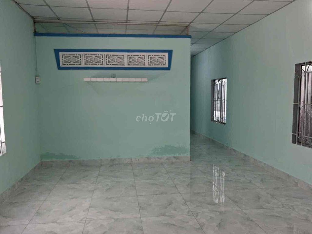 Rent hbp 130 M 3 bedrooms 9 million a month.