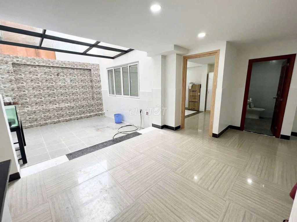 13 million_9 x20 m of nice house 10 m Cây Keo near the Proto" for renting P.Hiệp Tân